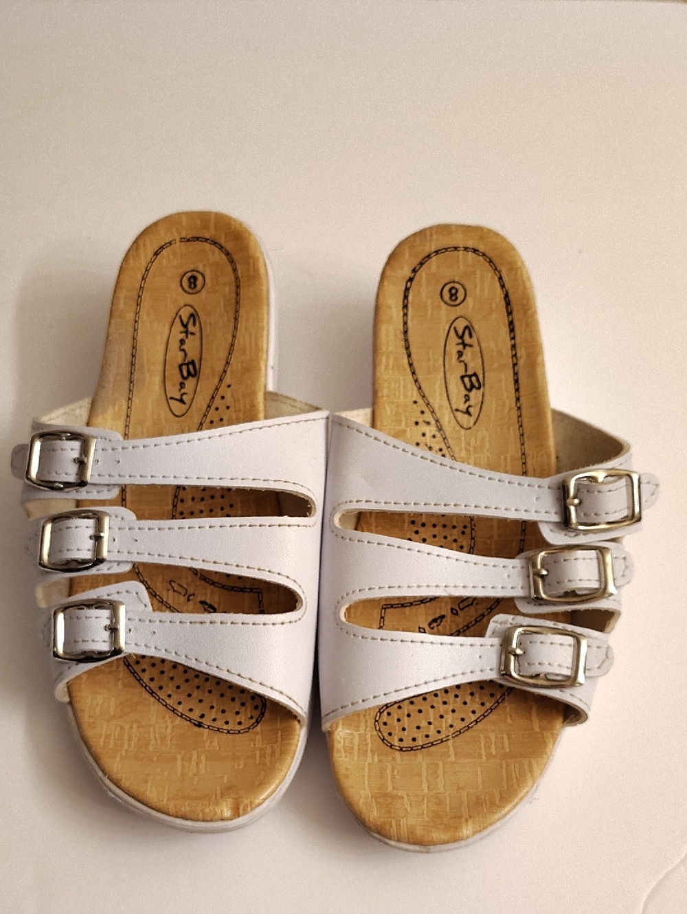 White Triple-Buckle Slide Sandals for Women GY3D X